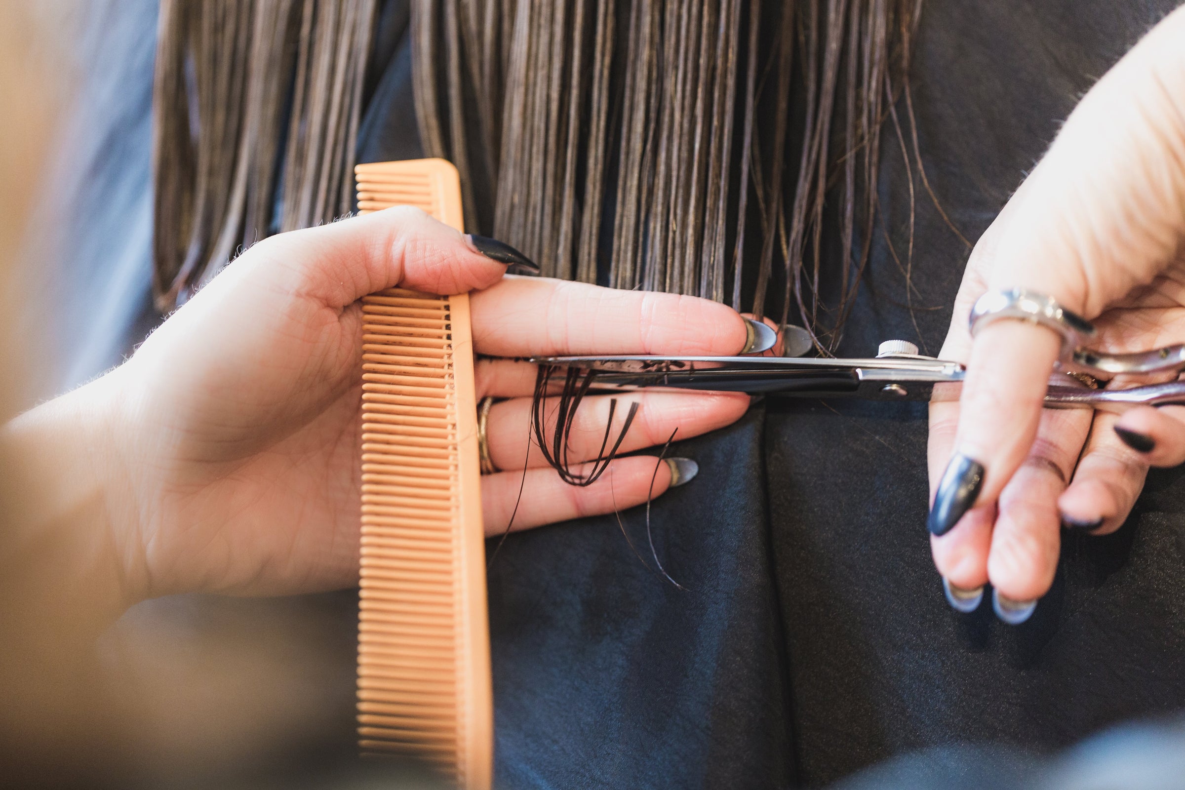 Ongles, Cheveux & Cils